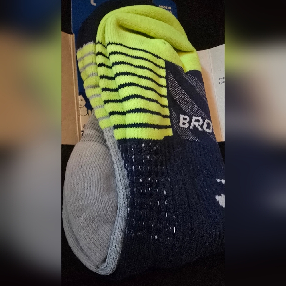 Brooks Ghost Lite Unisex Medium Cushion No-Show Socks-2 pair sz. Large - Picture 4 of 6